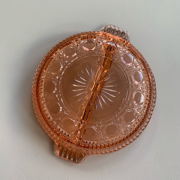 Pink Glass Tray - Picture 5 of 5